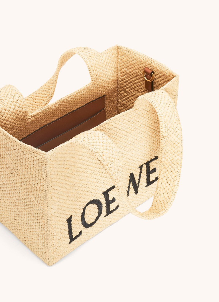 Nákupní taška LOEWE Font Medium z rafie s odnímatelným ramenním popruhem