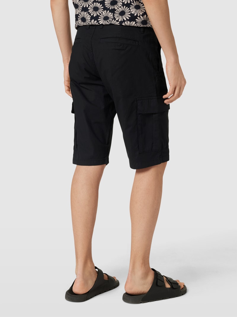 Cargoshorts mit Stretch-Anteil in schwarz