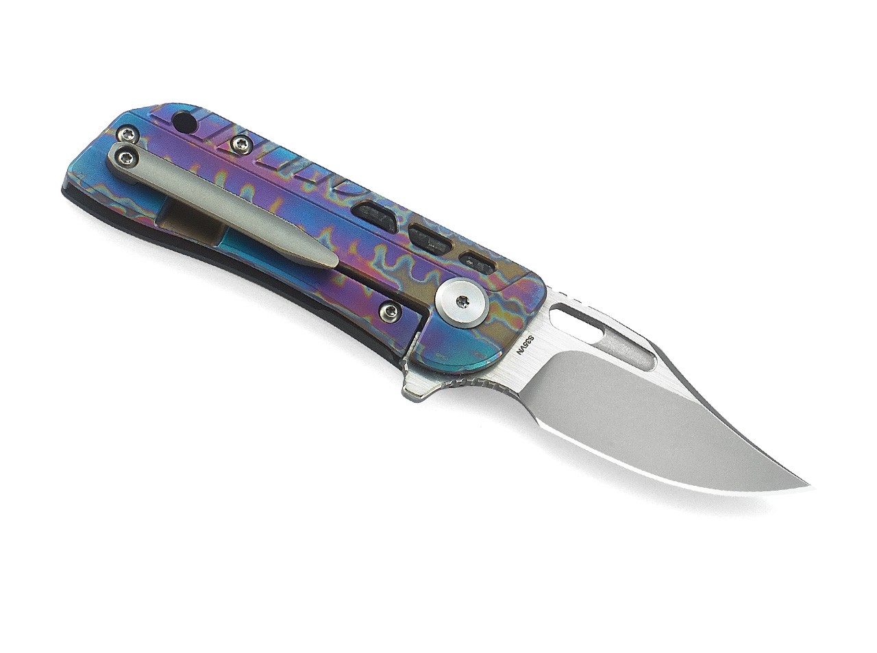 Engine Bowie Colorful