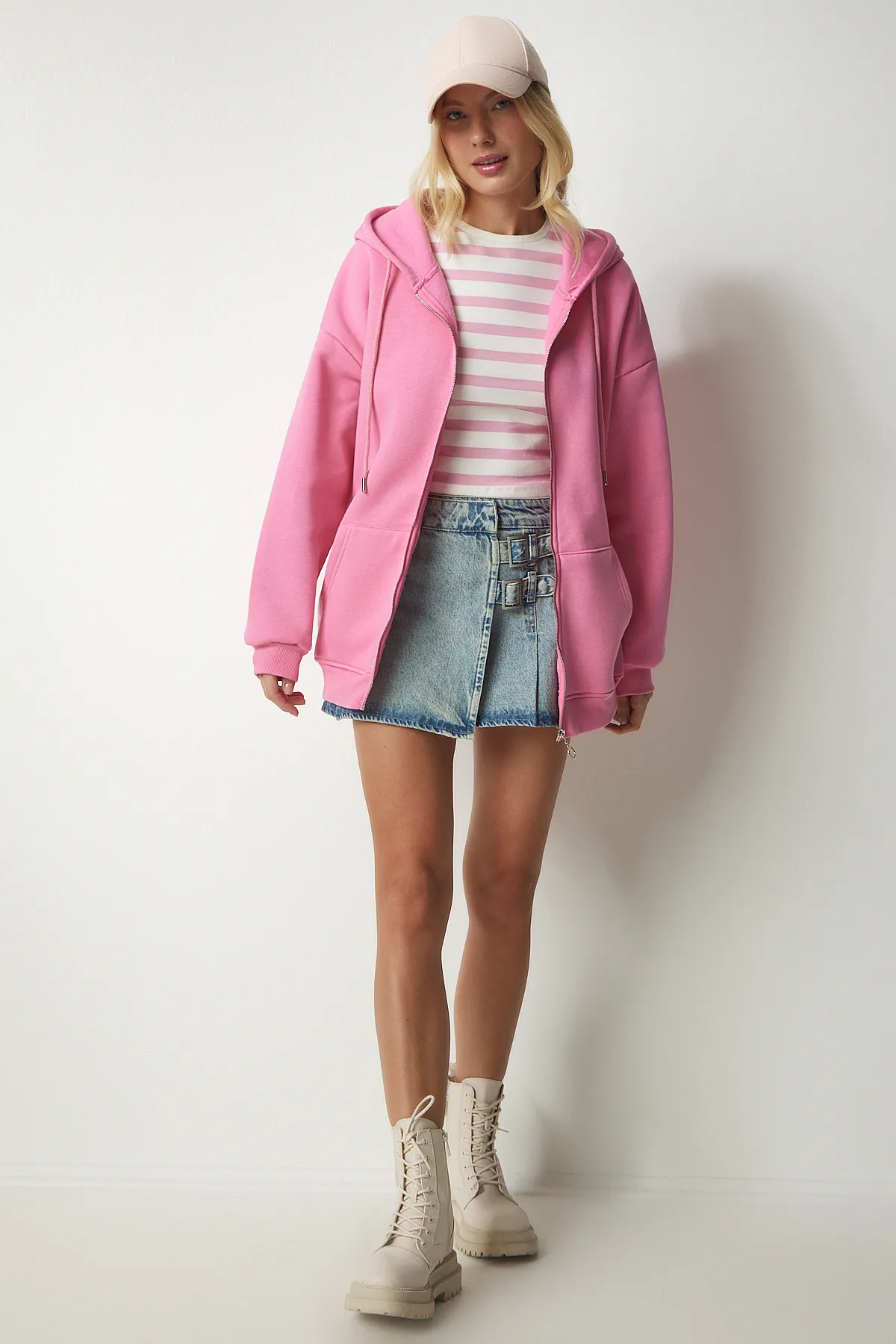 Happiness İstanbul  Rosa Oversize-Sweatshirt mit Kapuze und Reißverschluss für Damen UB00124