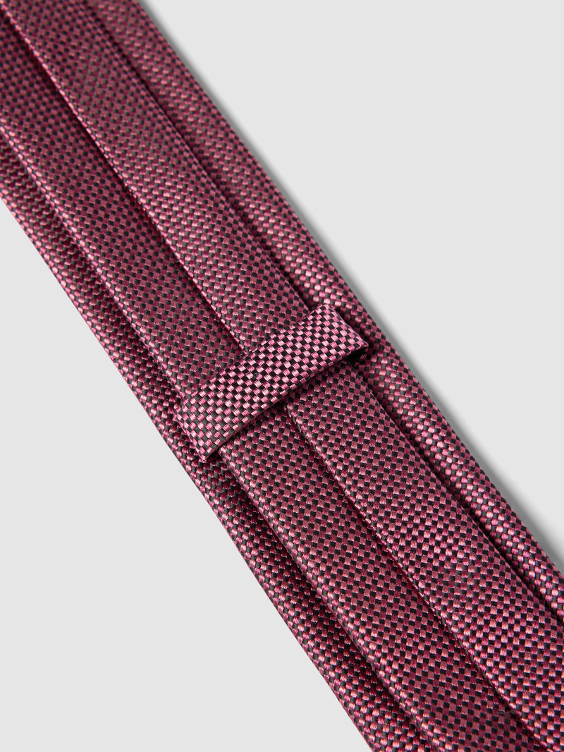 Krawatte mit Strukturmuster in fuchsia
