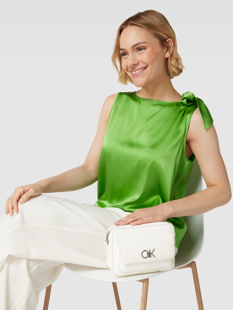 Crossbody Bag in Leder-Optik Modell 'RE-LOCK' in ecru