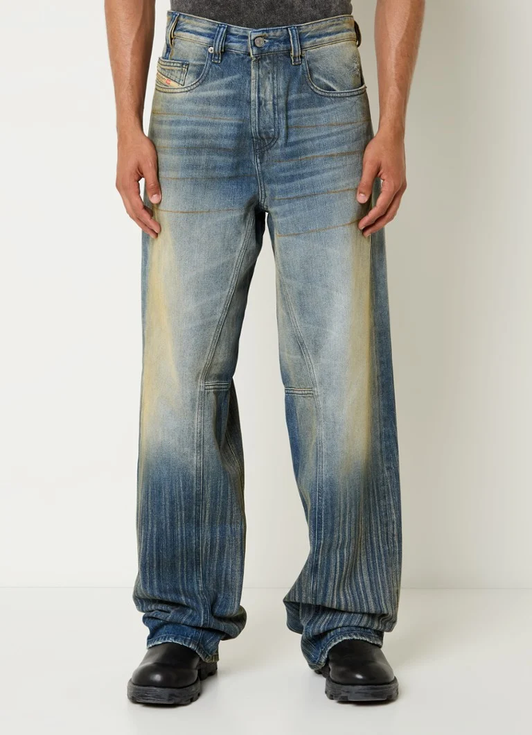 Diesel 2001 D-Macro løs passform jeans med vasket overflate