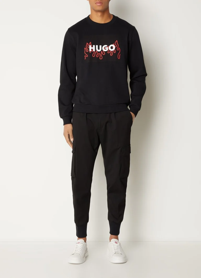 Pantaloni cargo HUGO BOSS Glavin cu croială mulată și textură cu nervuri.