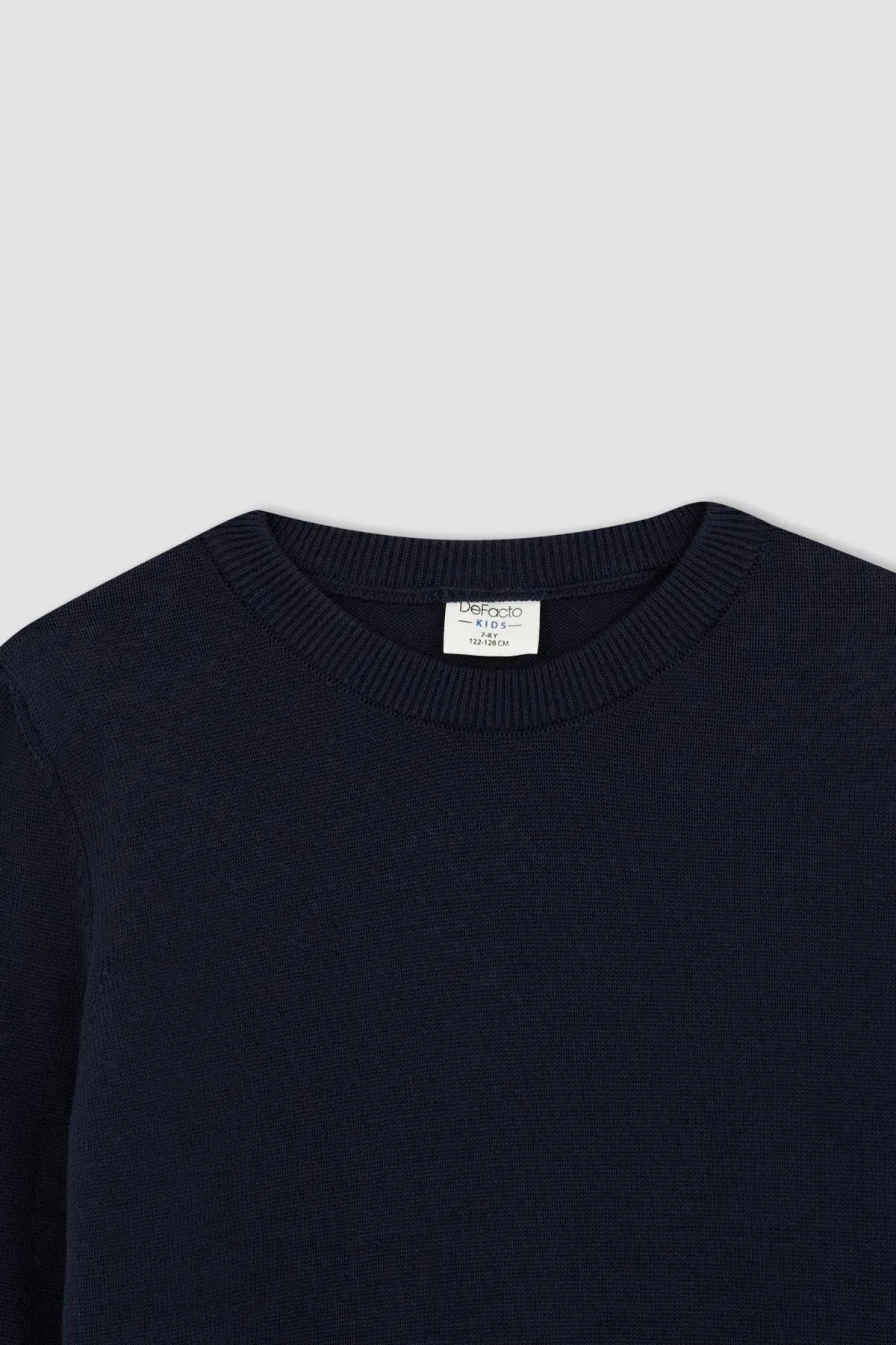 DeFacto  Slim Fit-Sweatshirt mit Rundhalsausschnitt für Jungen X6085a622au