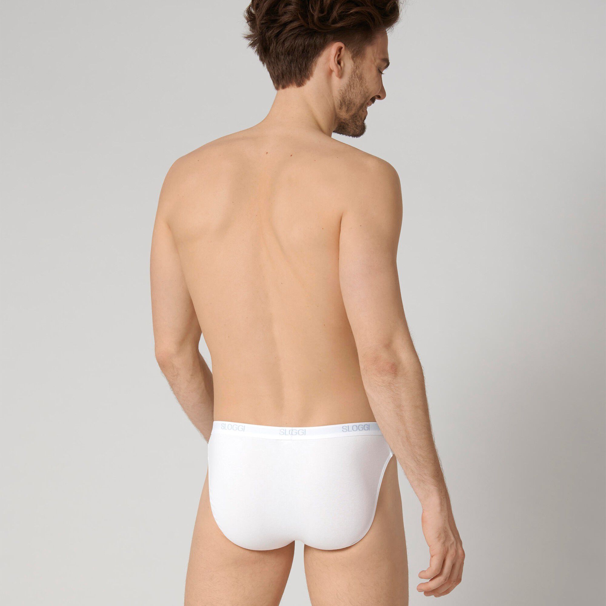 Slip fermé forme mini