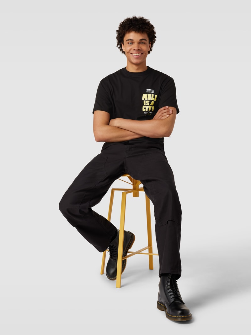 T-Shirt mit Statement-Print in schwarz