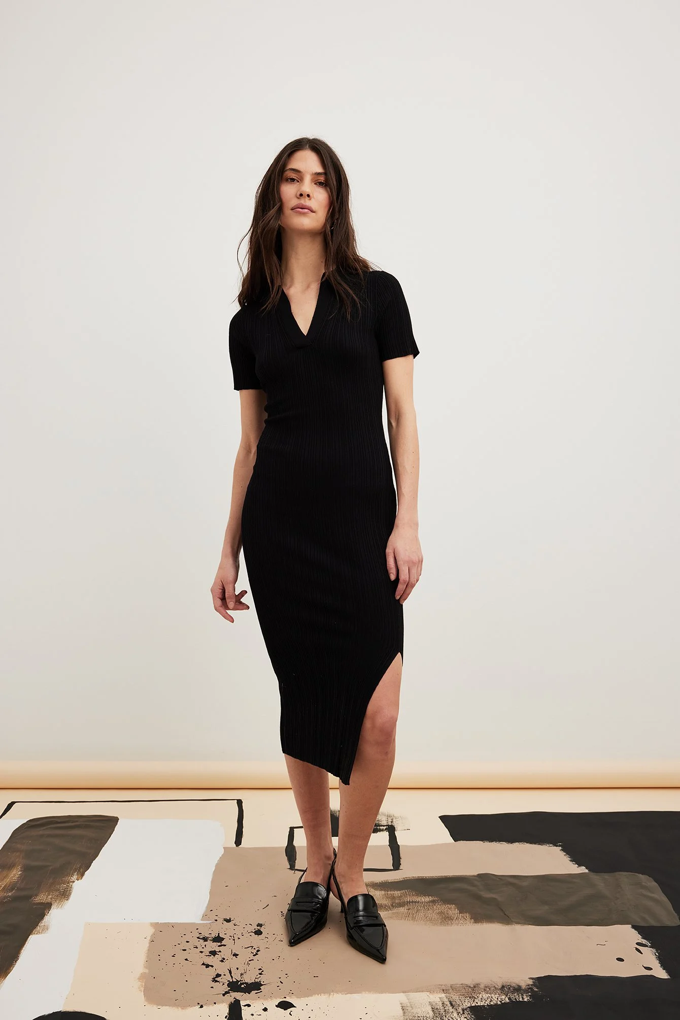 Midikleid mit Rippstrickkragen