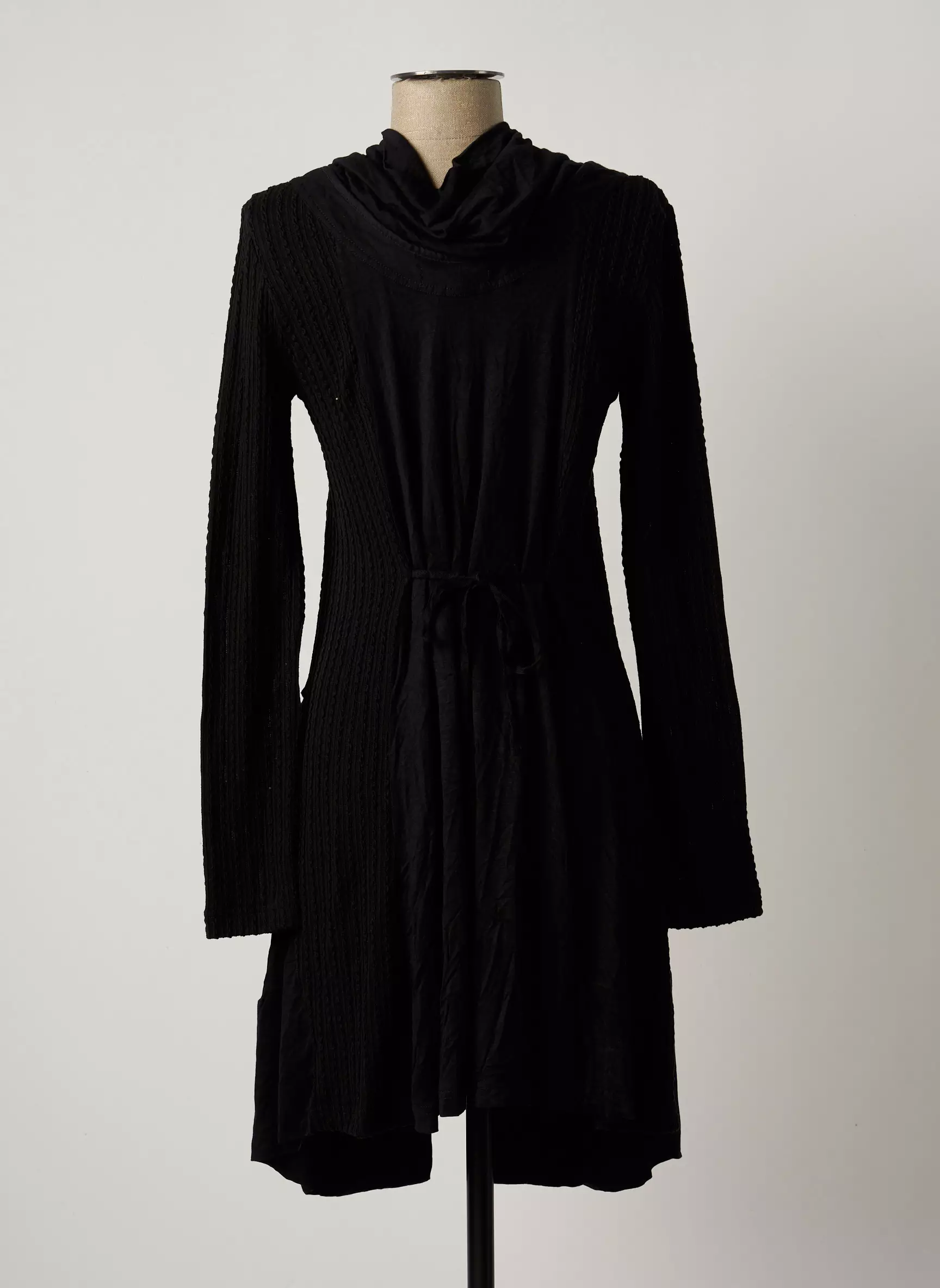 Areline Robes Mi Longues Femme couleur noir