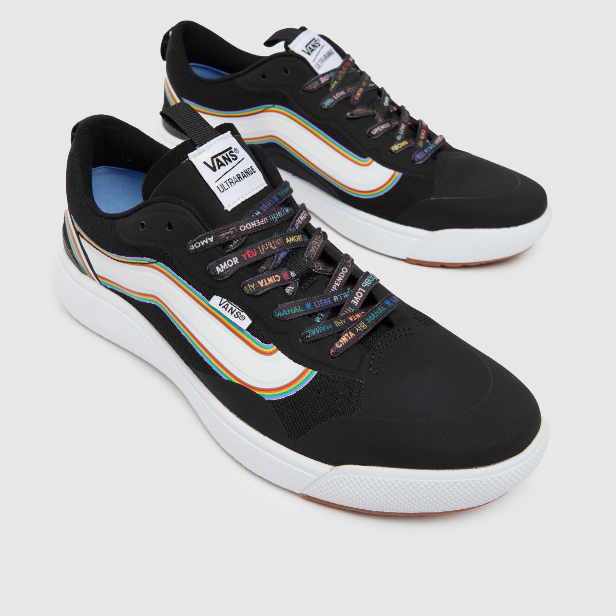 Vans UltraRange Exo Pride cipők fekete-fehér színben