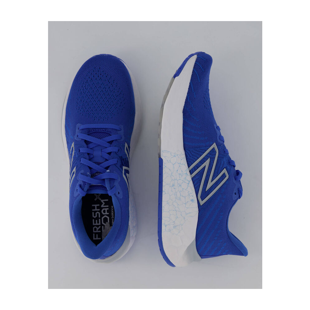 New Balance Fresh Foam X Vongo v5 WVNGOCB5 / blau