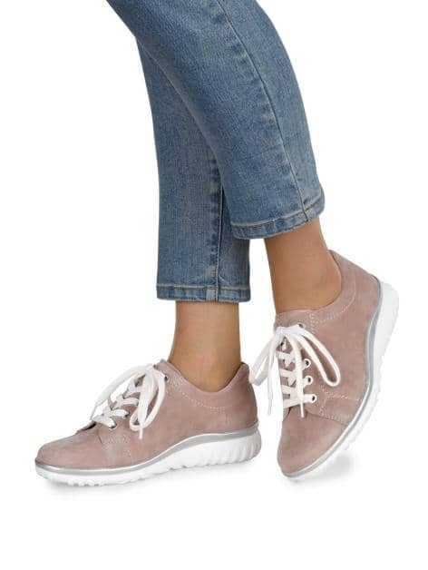 Schnürschuh