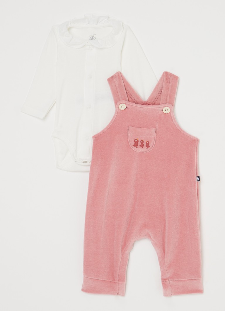 Set de două piese Petit Bateau: salopetă și pantaloni scurți