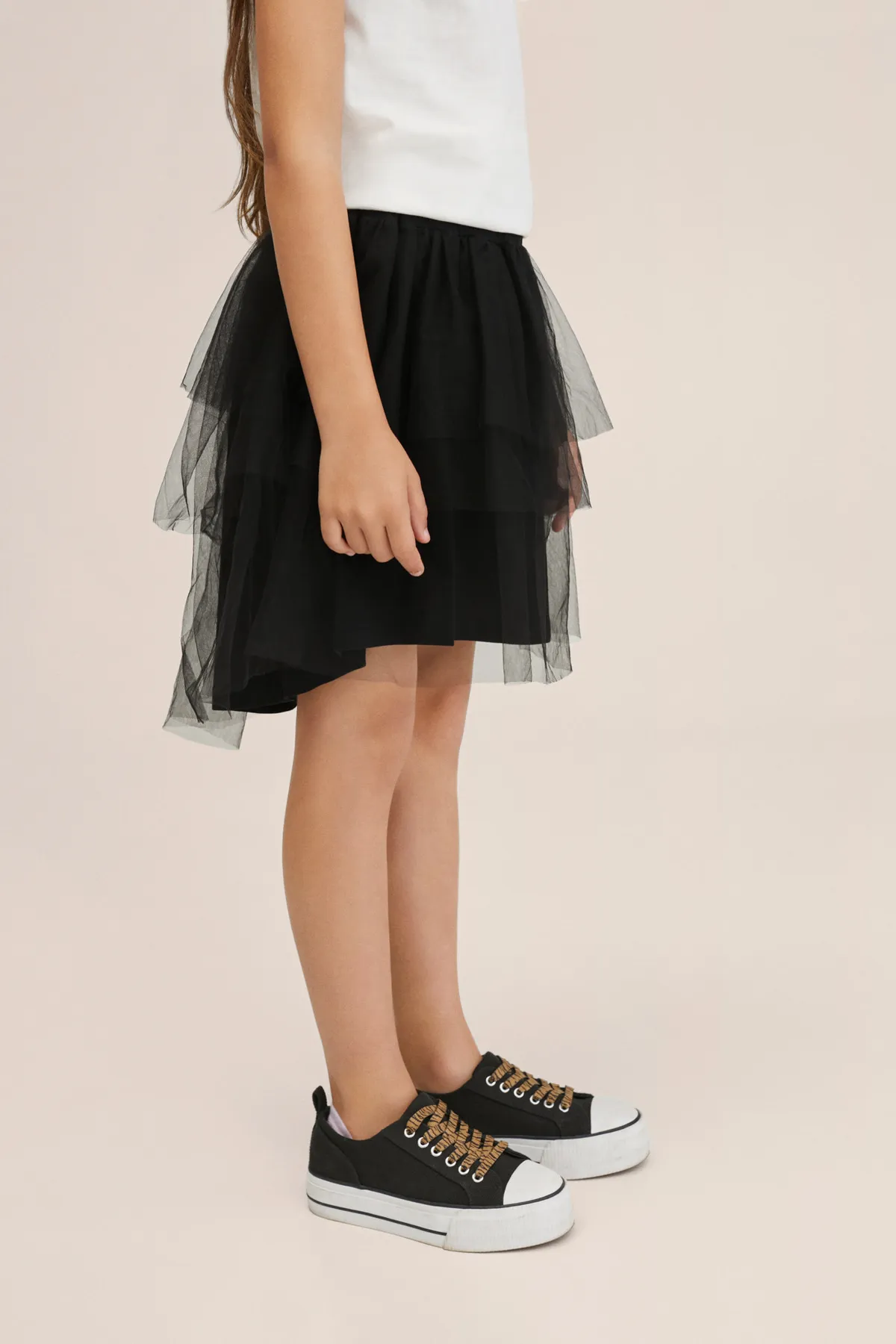 MANGO Kids  27094766 Röcke und Shorts Schwarz