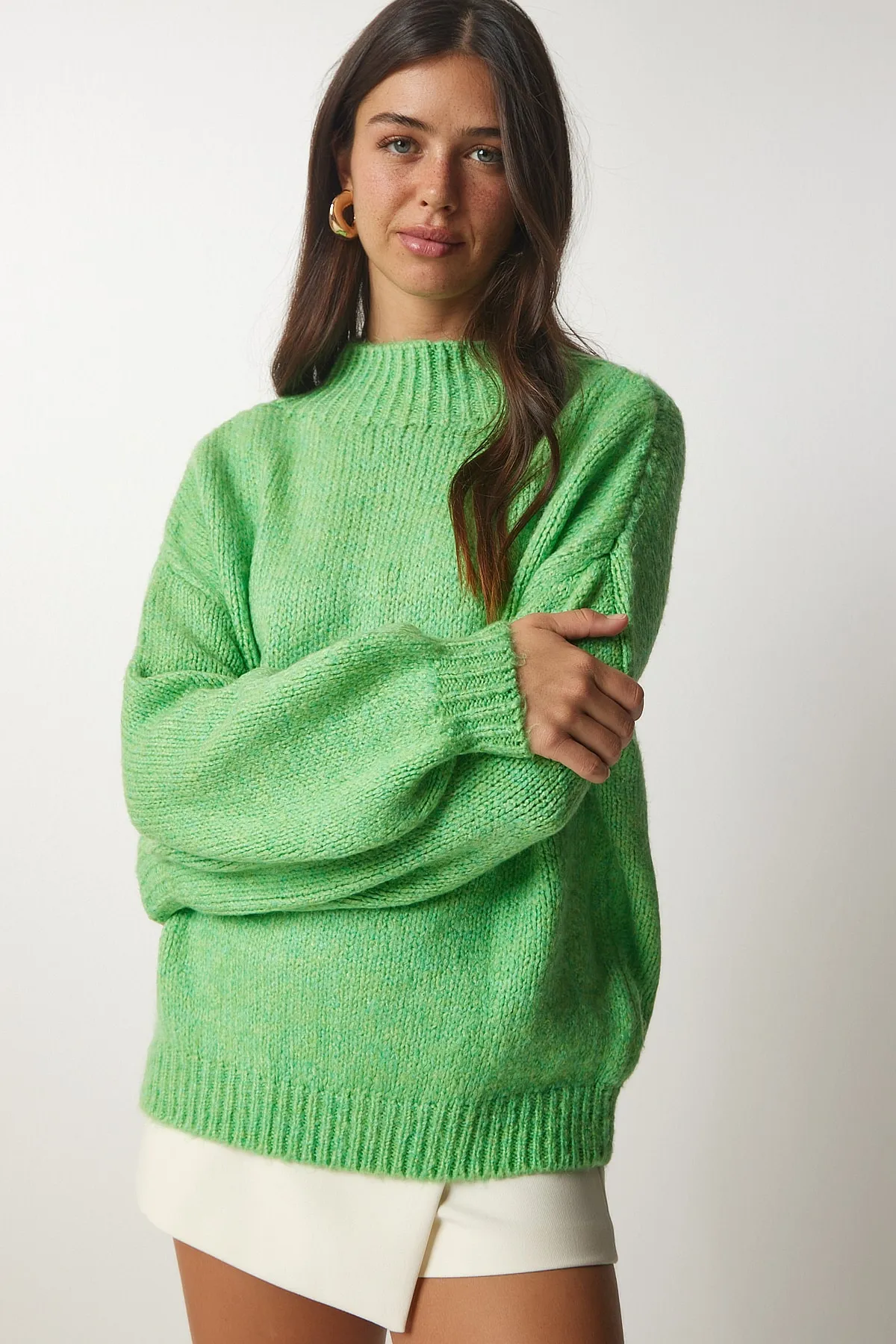 Happiness İstanbul  Hellgrüner Basic-Strickpullover mit Stehkragen für Damen MX00127