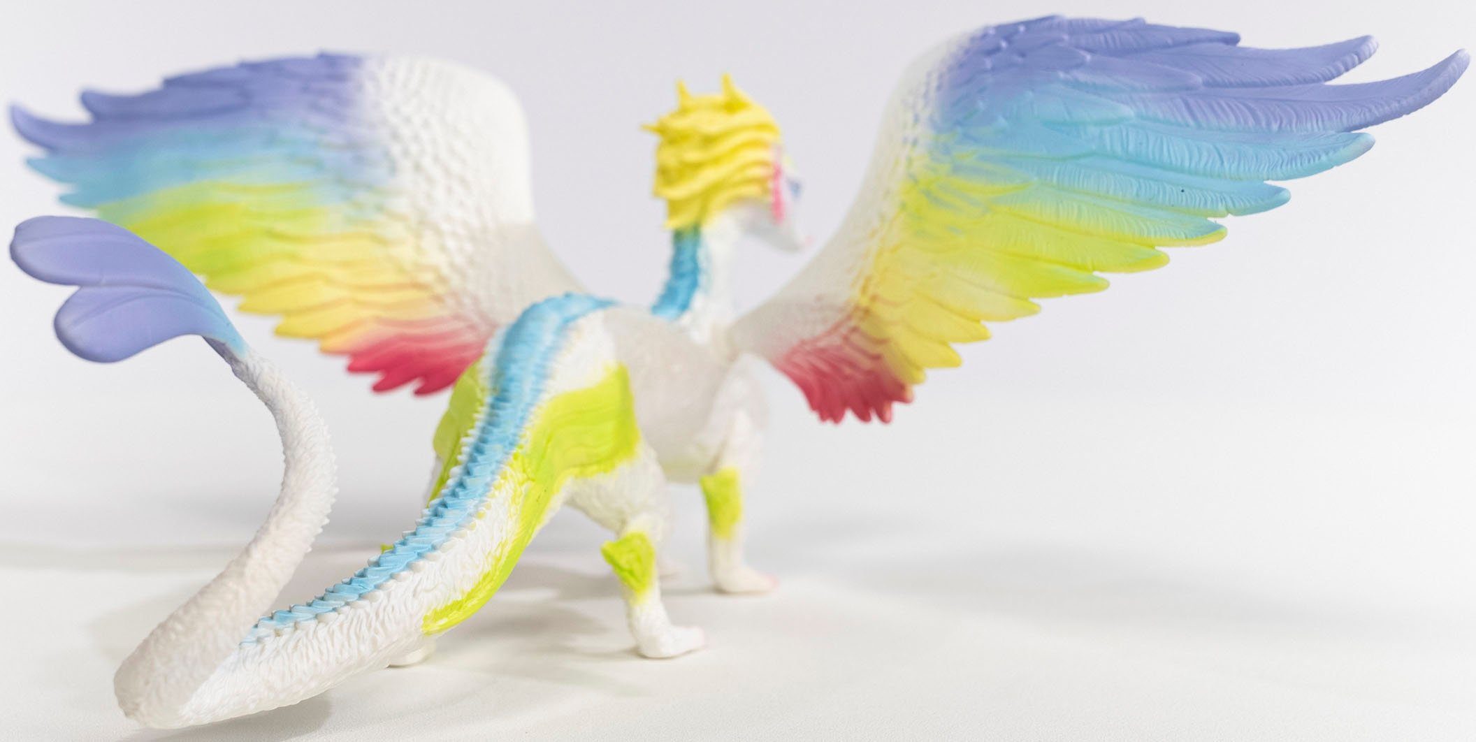 Schleich® Spielfigur BAYALA®, Regenbogendrache (70728)