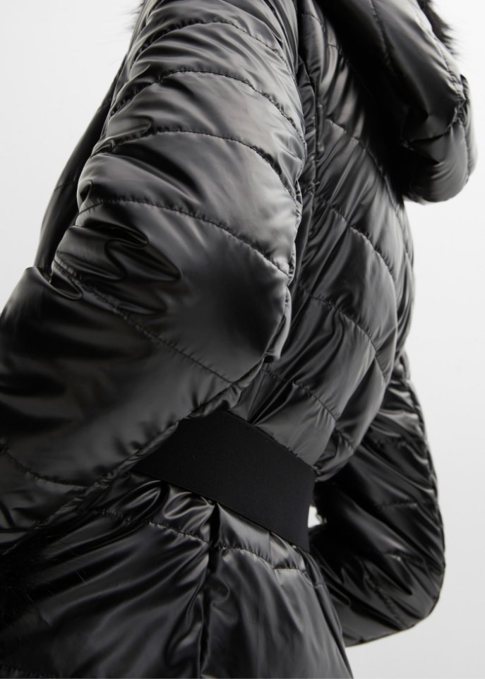Jacke in Glanzoptik.