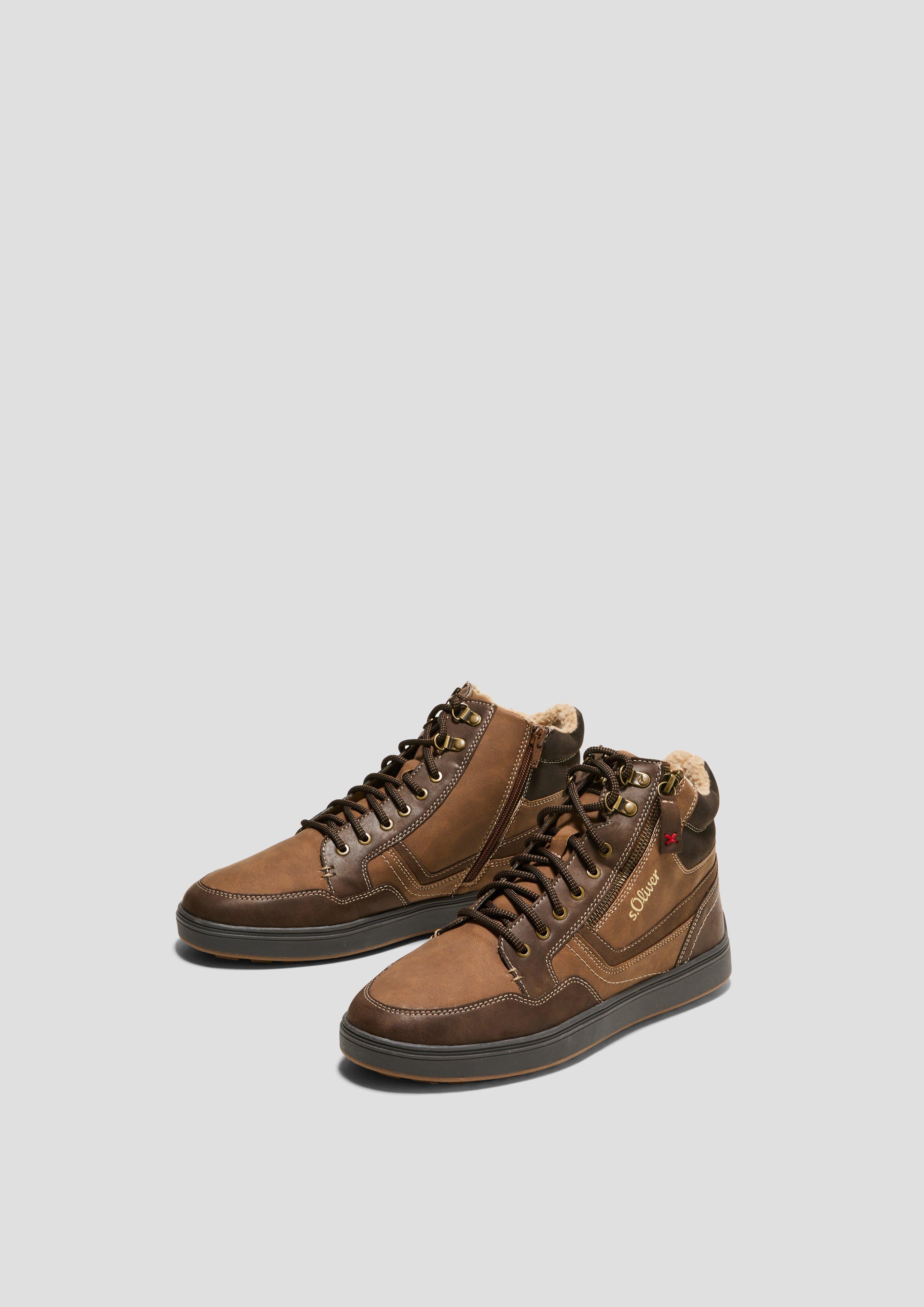Gefütterte Boots mit Kontrastnähten  6008633-339