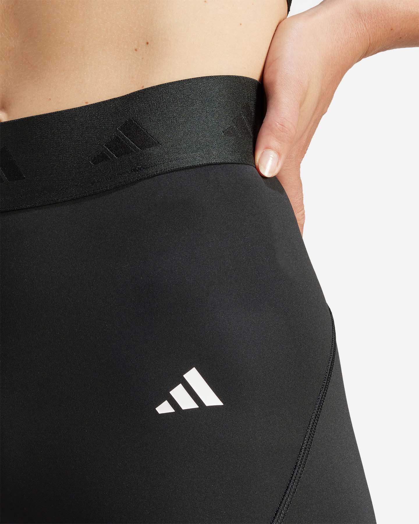 Legíny Adidas Hyglm W IN9298