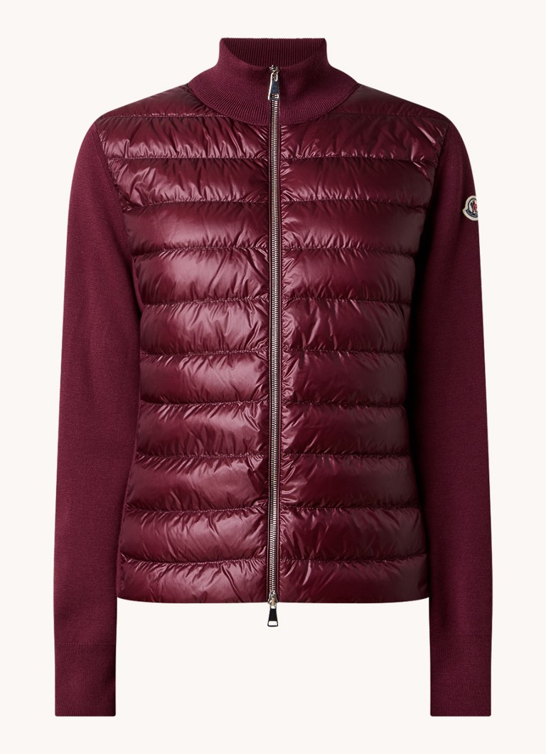 Vestă Moncler confecționată din lână virgină fină cu căptușeală în față și spate.