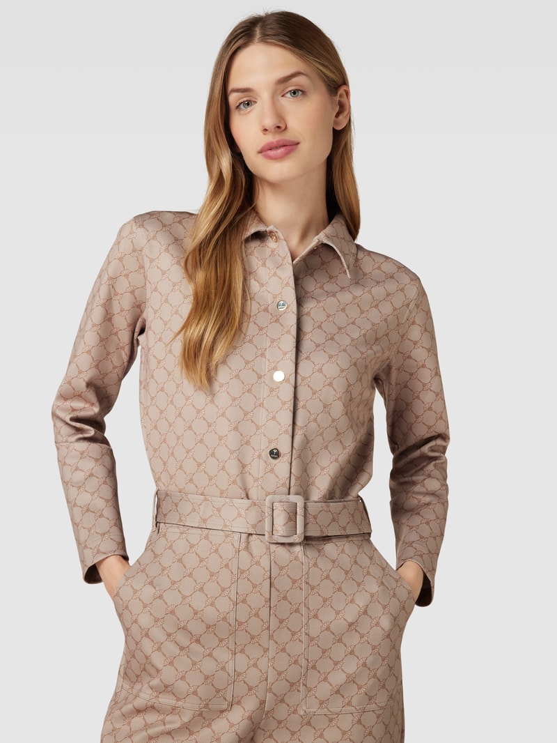 Jumpsuit mit Gürtel in camel