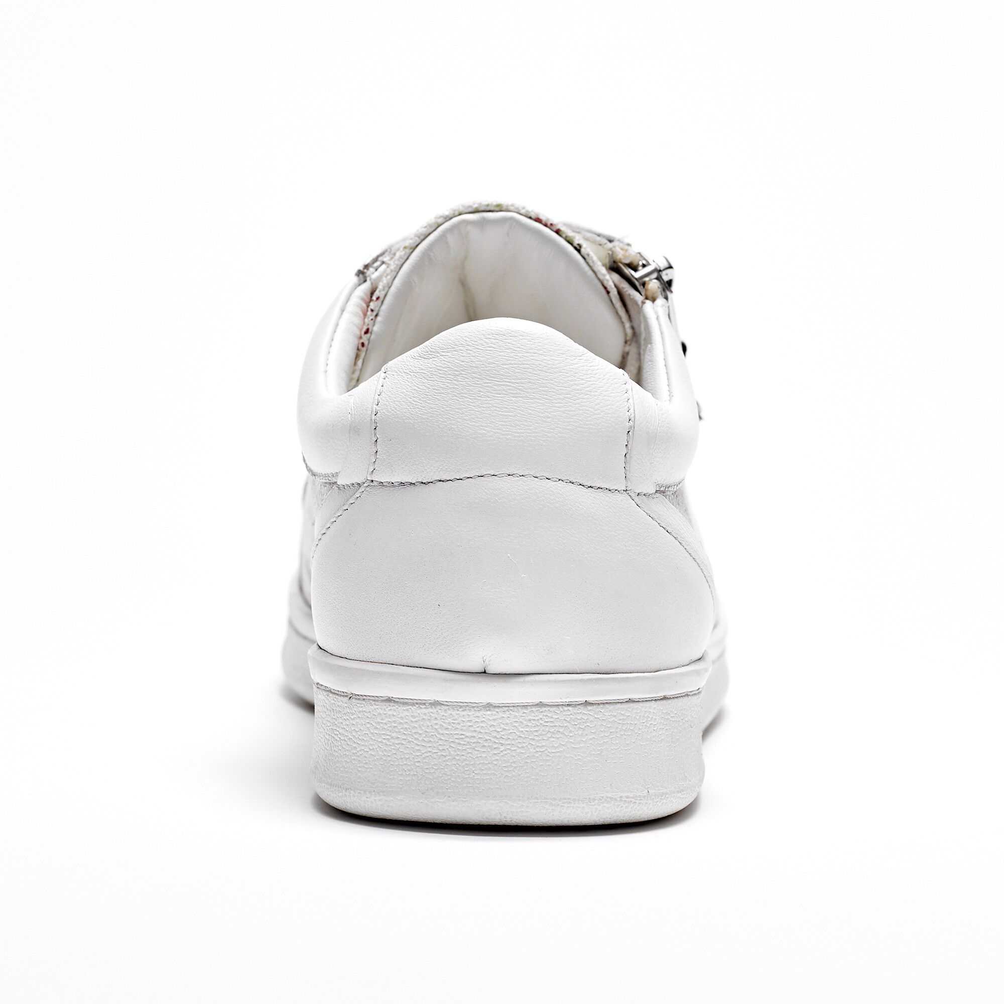 Tennis zippées en cuir perforé