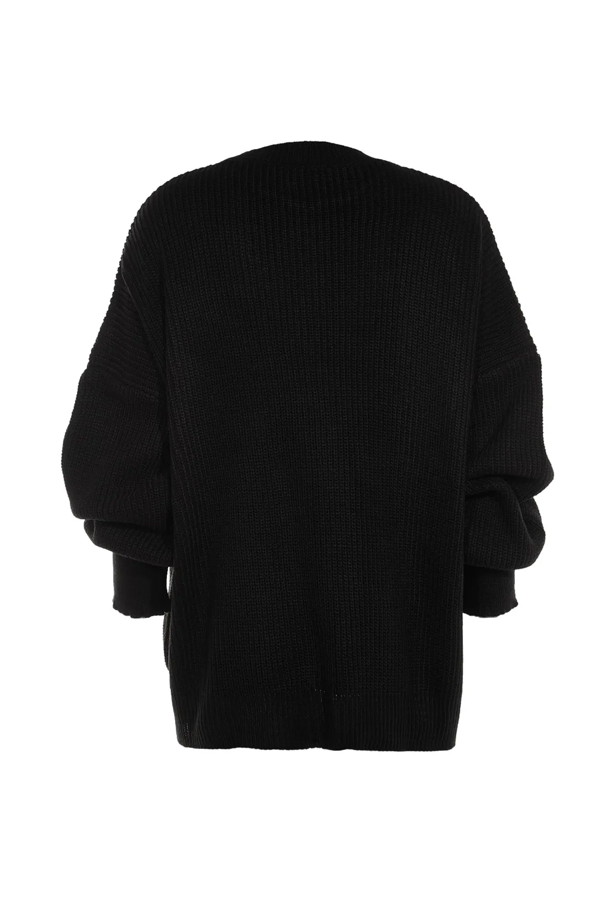 Trendyol Collection  Schwarzer Strickpullover mit Rundhalsausschnitt und weiter Passform TWOAW23KZ01448