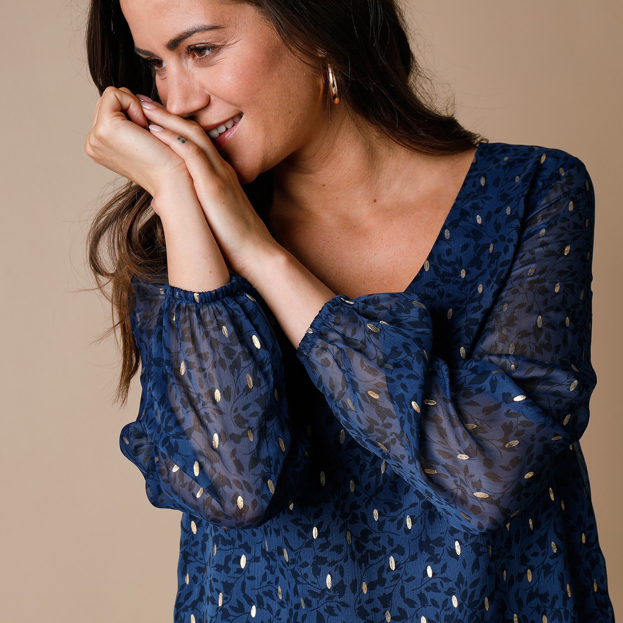 Robe évasée voile imprimé doré