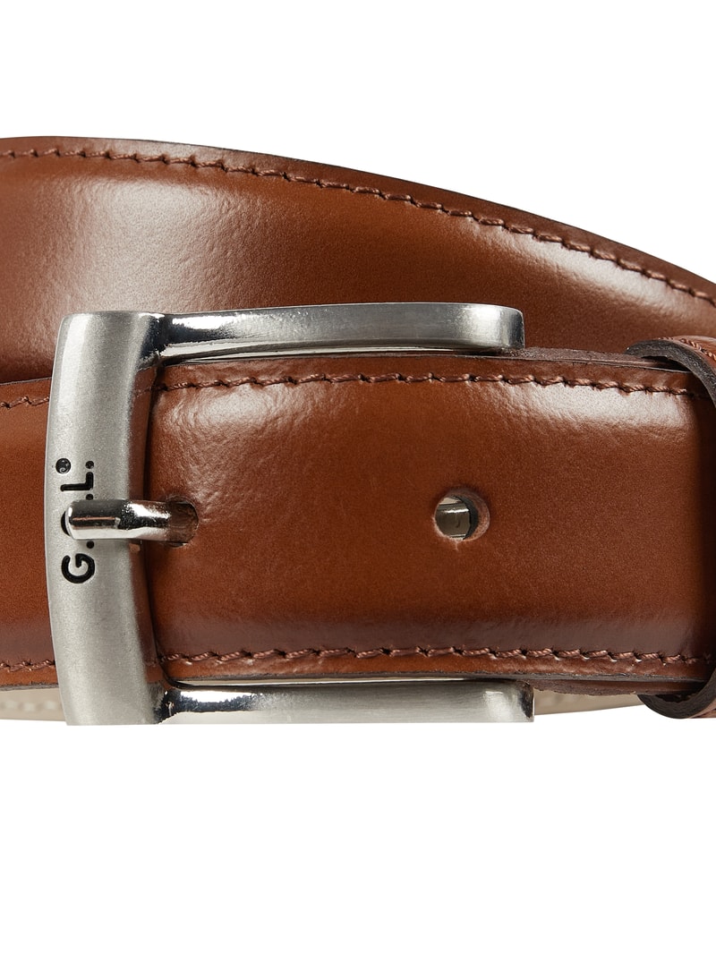 Gürtel aus Leder in mittelbraun