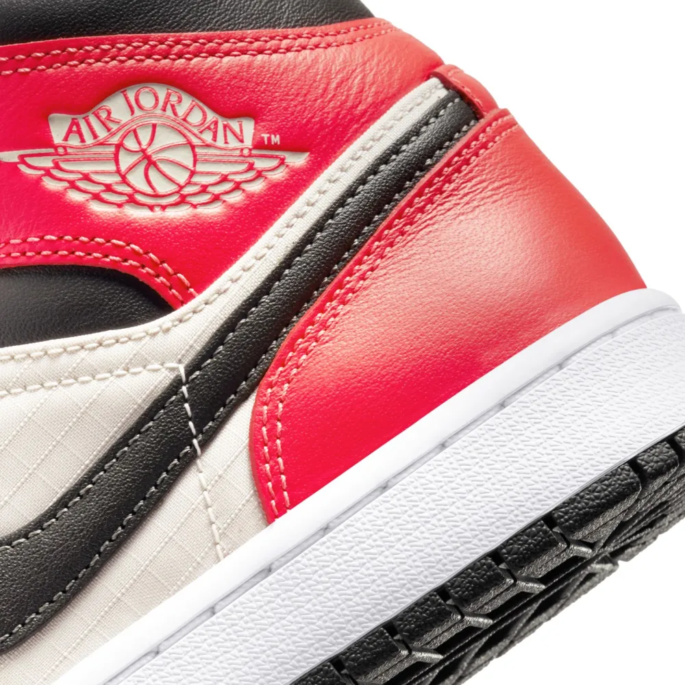 NIKE JORDAN 1 Air Jordan Wmns SE Mid DQ6078-100 / braun