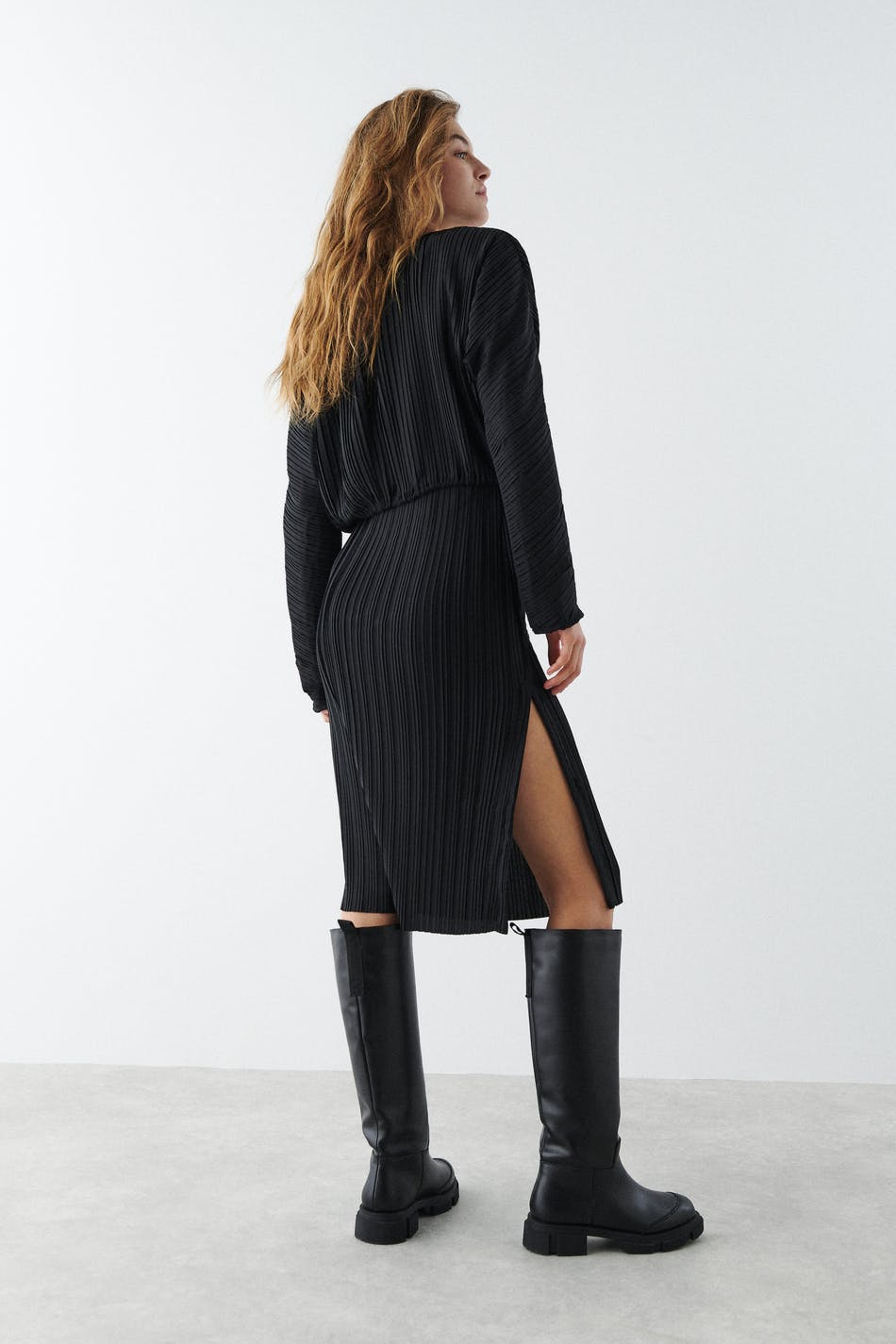 Izzy pleated skirt