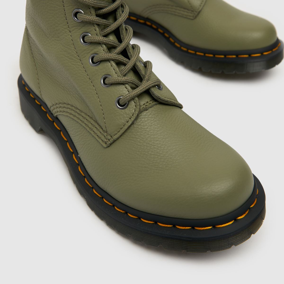 Dr. Martens 1460 Pascal csizma khaki színben