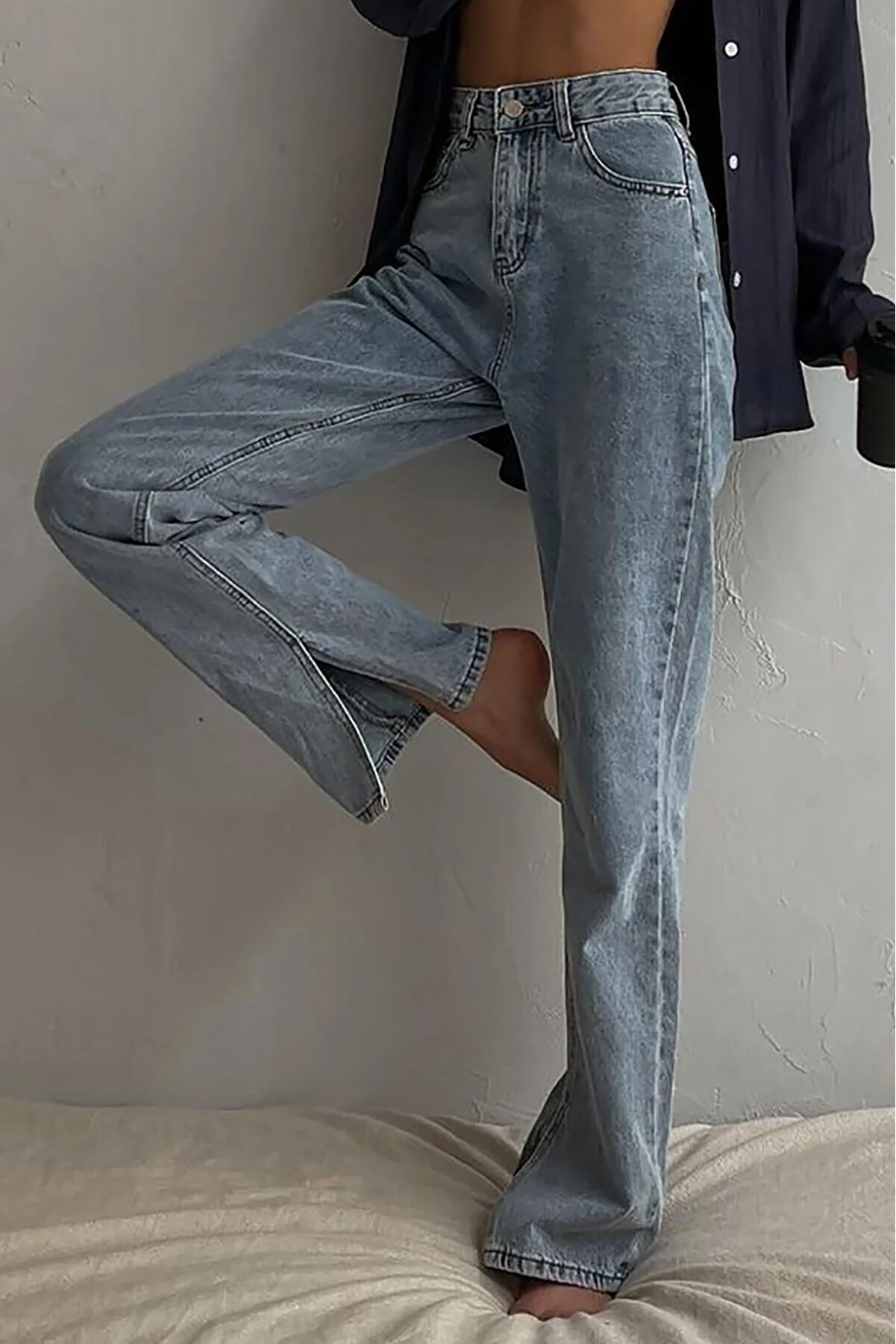 Madmext  Blaue Jeans mit hoher Taille und Schlitz für Damen MG1384