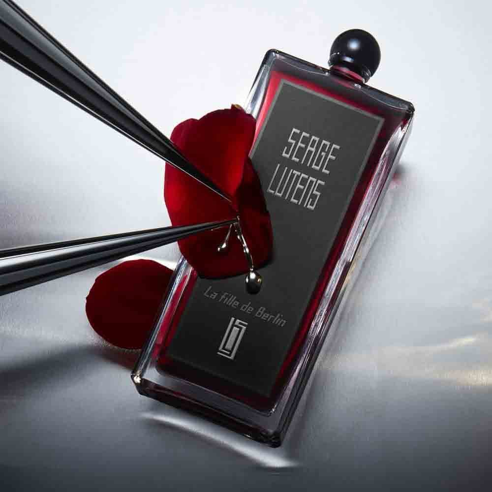 SERGE LUTENS Collection Noire La fille de Berlin Eau de Parfum Nat. Spray