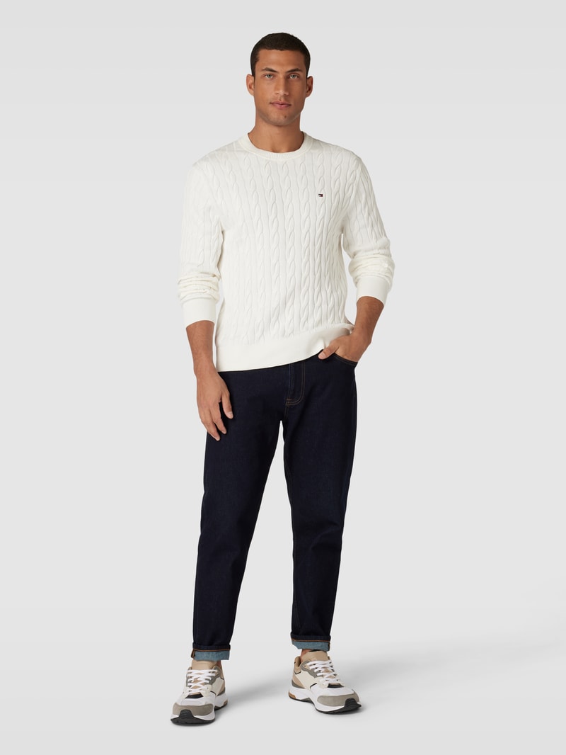 Strickpullover mit Zopfmuster in offwhite