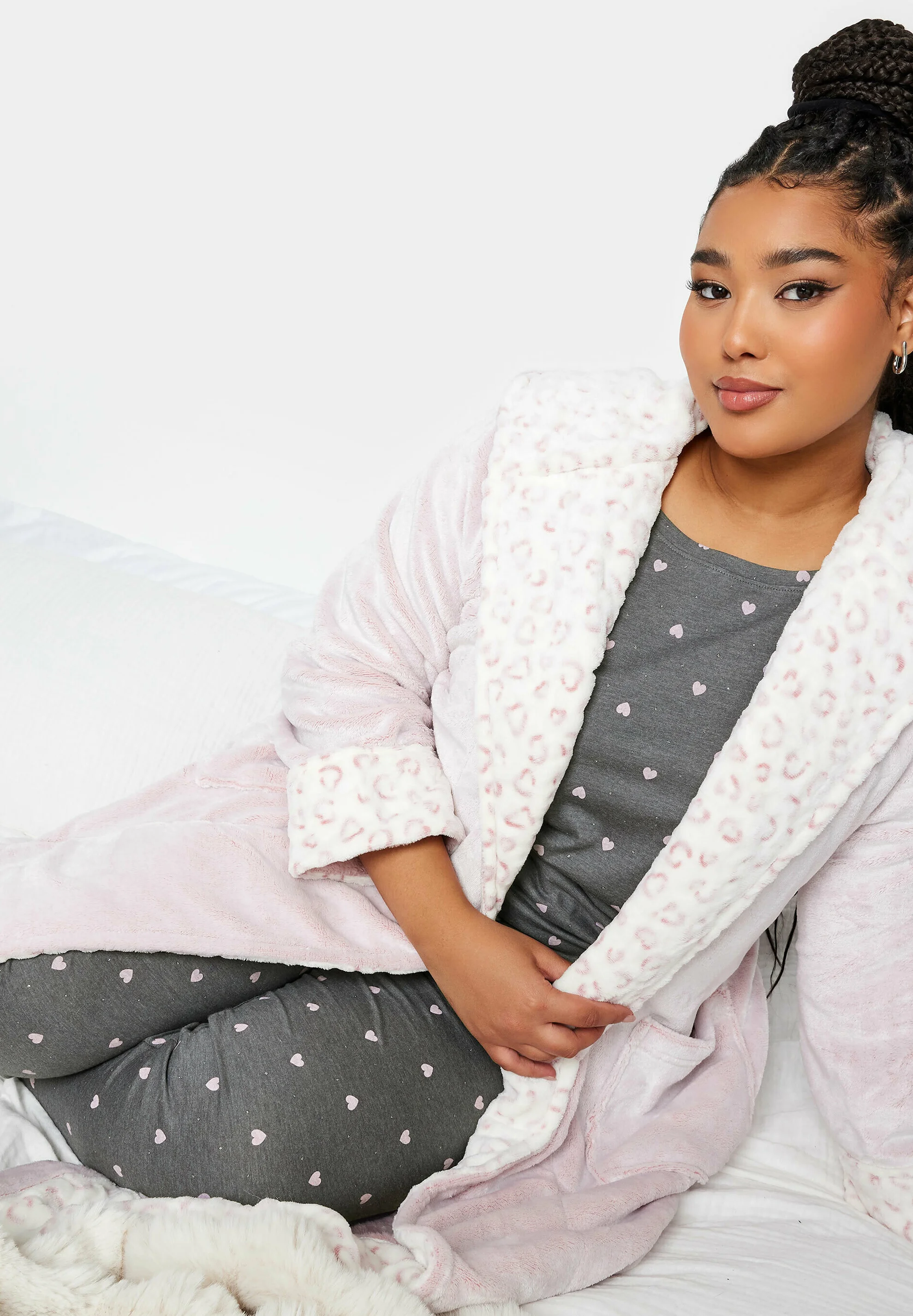 Conjunto MINI CORAZÓN Yours Clothing - Pijama