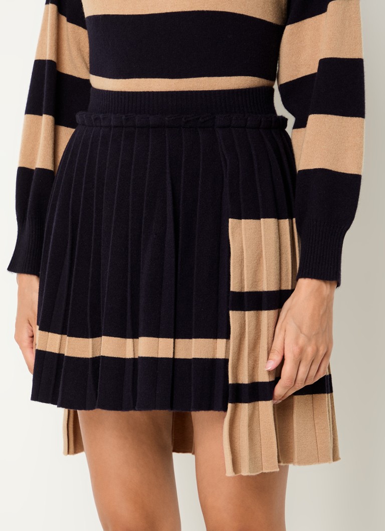 Calças minissaia MaxMara Sava em malha fina, confeccionadas em mistura de lã e cashmere com estampa listrada.