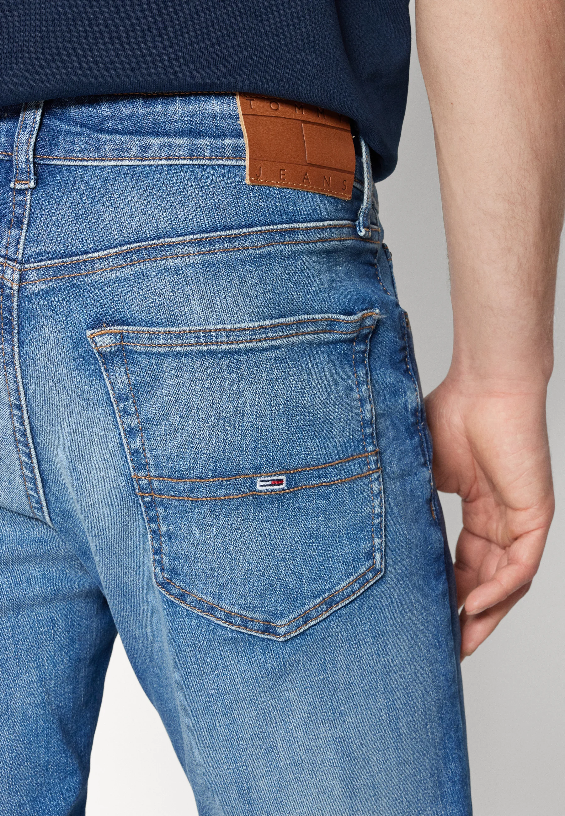 Tommy Jeans SCANTON SLIM - Vaqueros ajustados