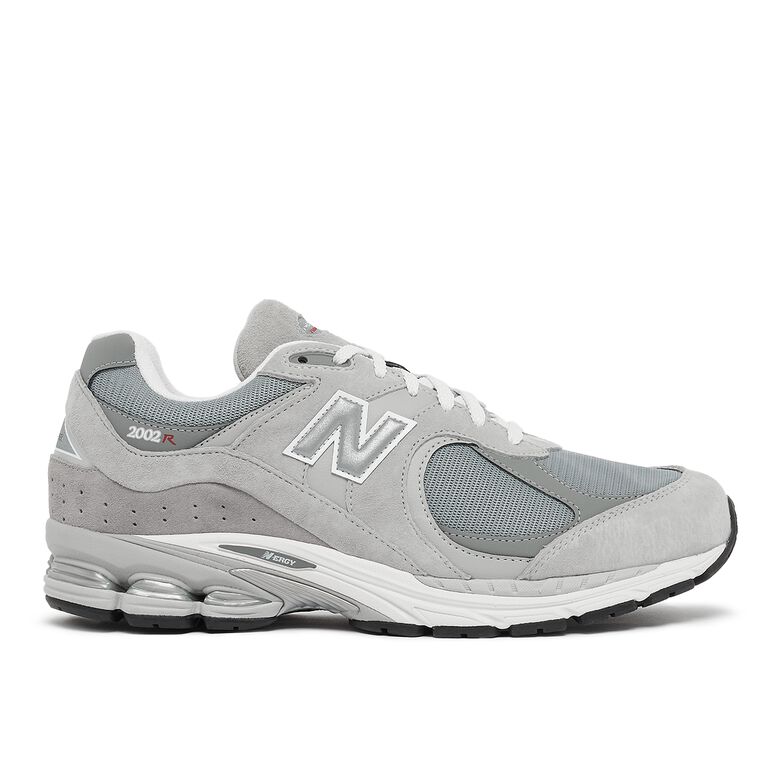 New Balance M2002RXJ concrete