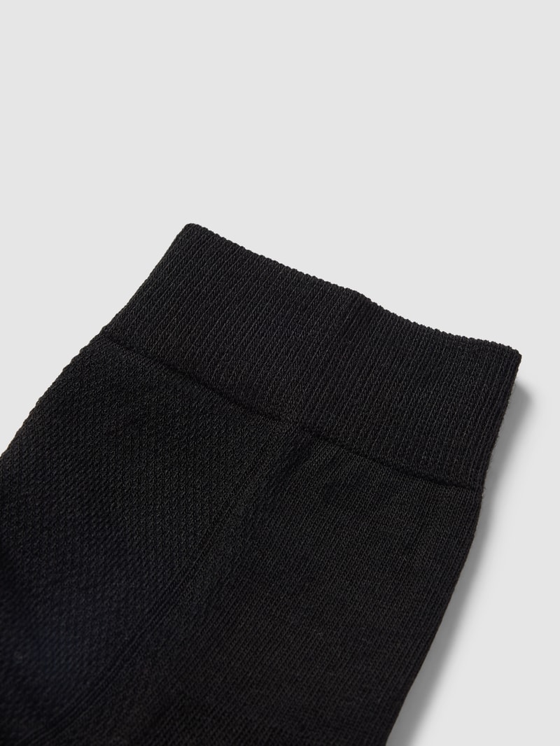 Socken mit elastischem Rippenbündchen Modell 'Cool Kick' in schwarz