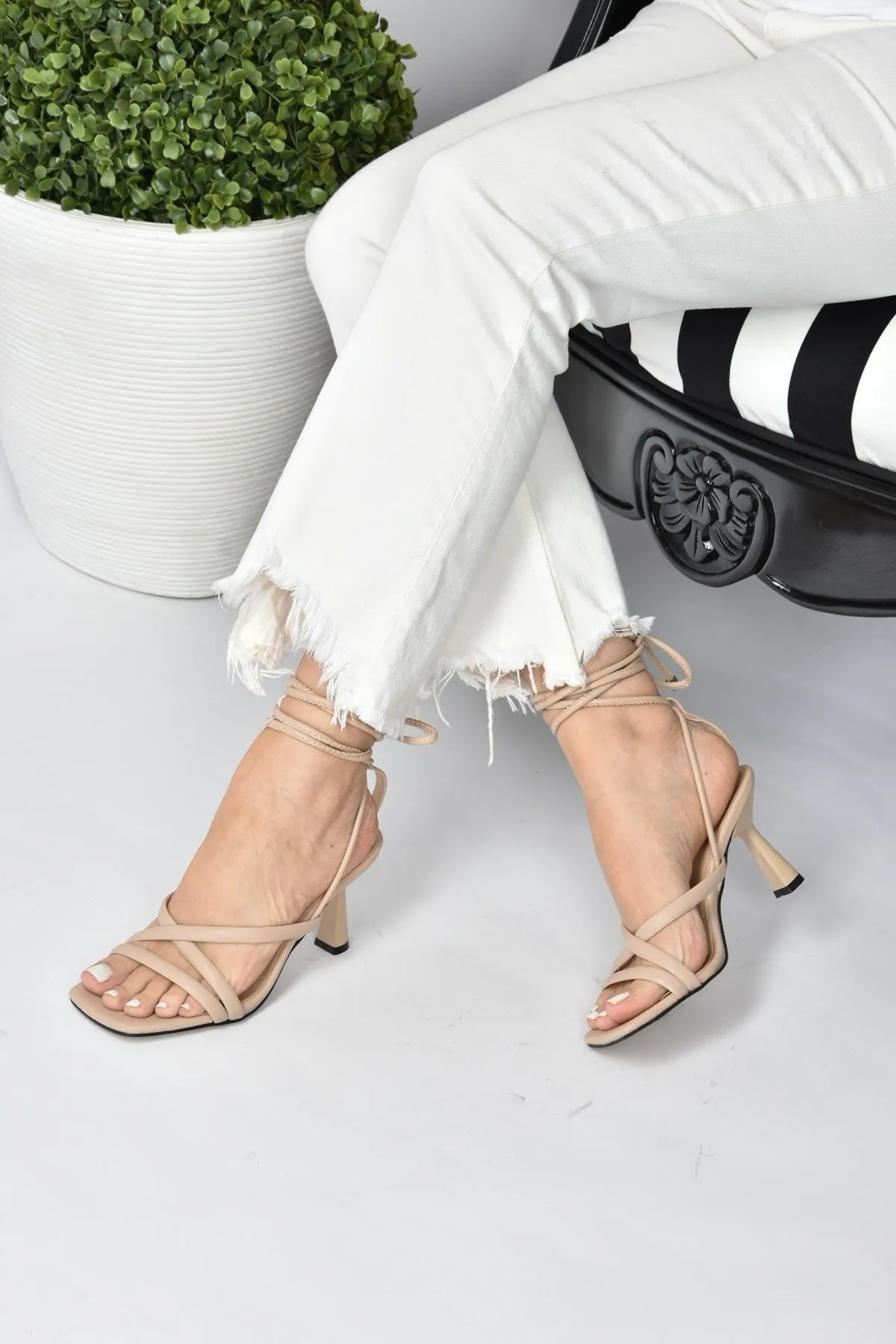 Fox Shoes  Damen-Lederschuhe mit Knöchelriemen und Absatz K404070209