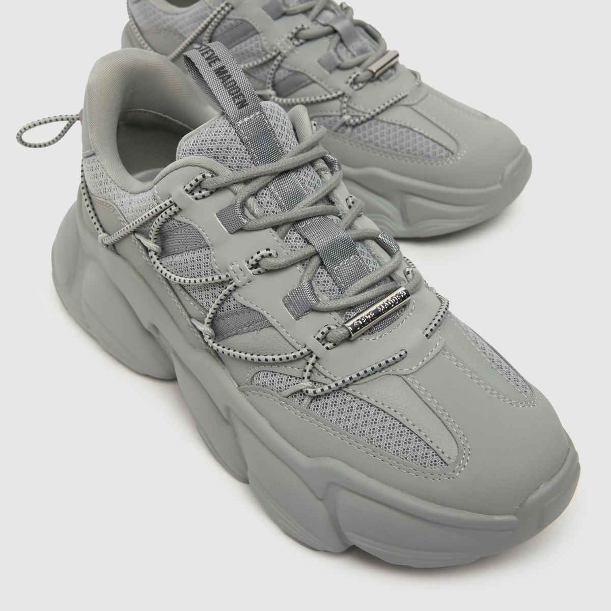 Steve Madden – Spectator-sneakers i mörkgrå