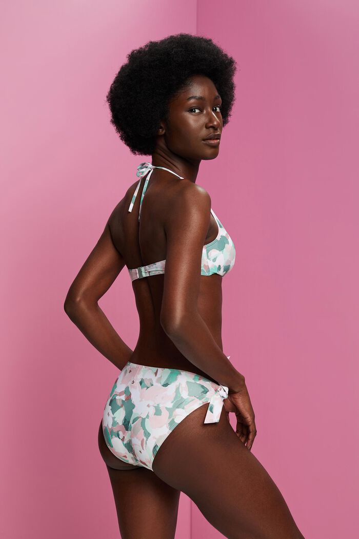 Recycelt: Wattiertes Neckholder-Bikinitop