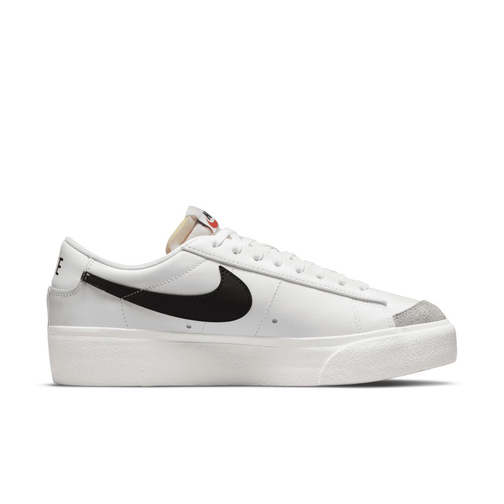 Nike Blazer Low Platform DJ0292-101 / weiss