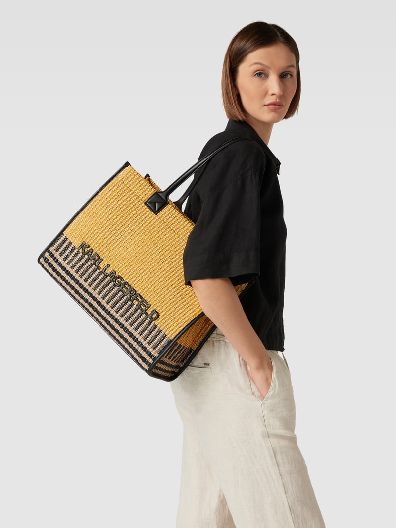 Tote Bag mit Label-Detail Modell 'raffia' in sand