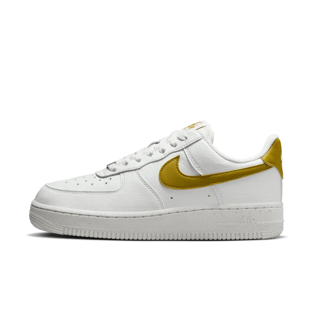 Nike Air Force 1 07 SE DV3808-101 / weiss