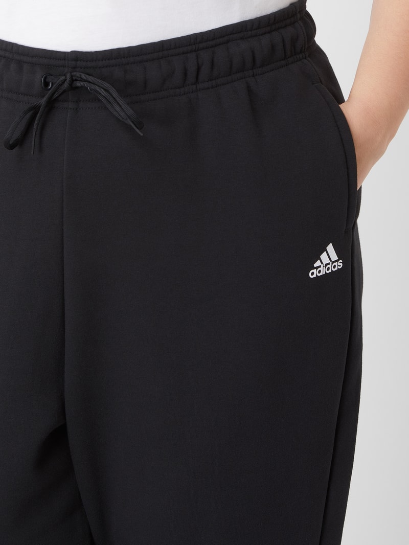 PLUS SIZE Sweatpants mit Logo-Details in schwarz