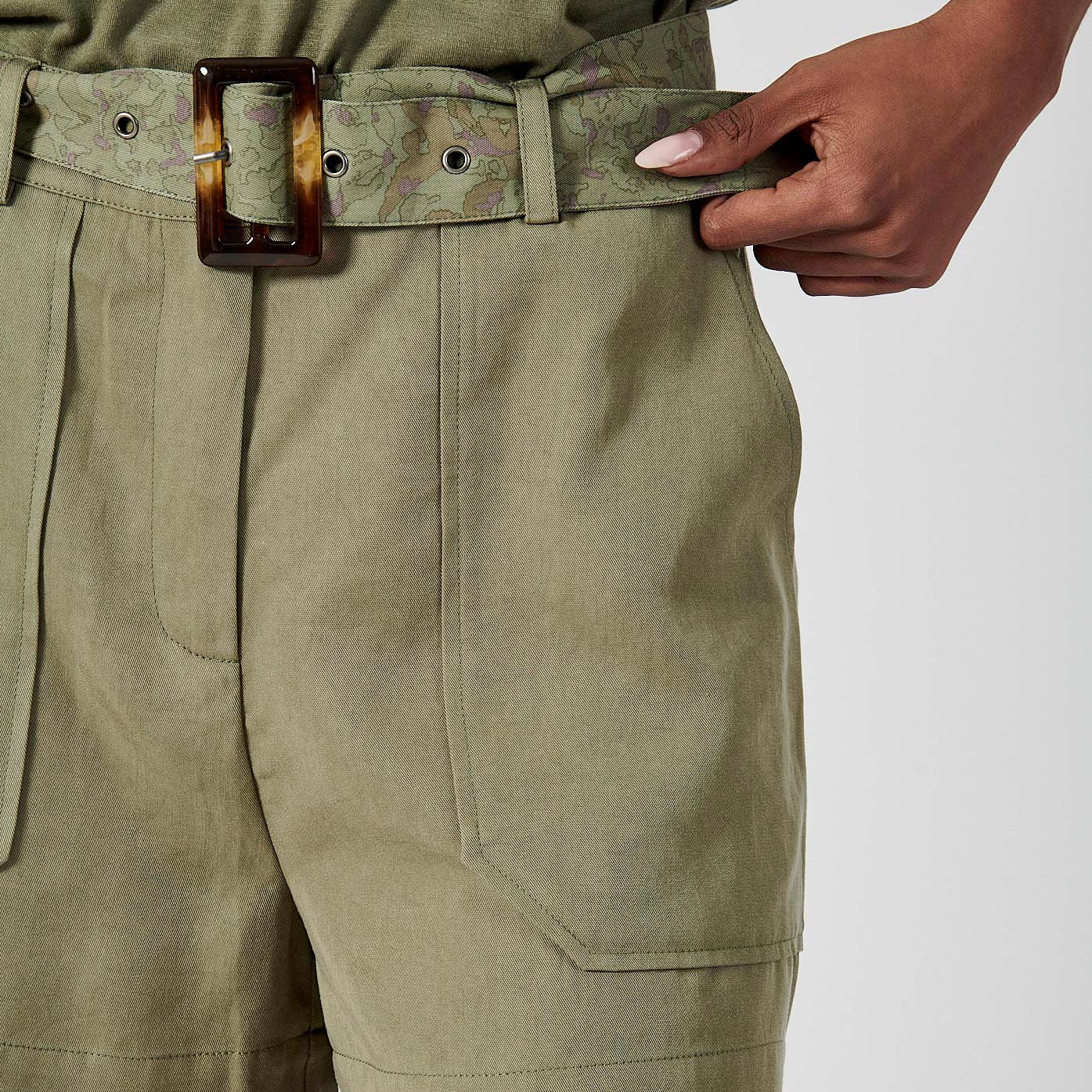 CODI   Short kaki femme