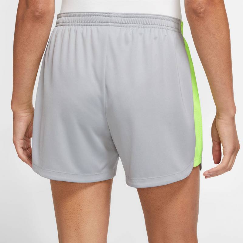 Nike Academy23 Fußballshorts Damen