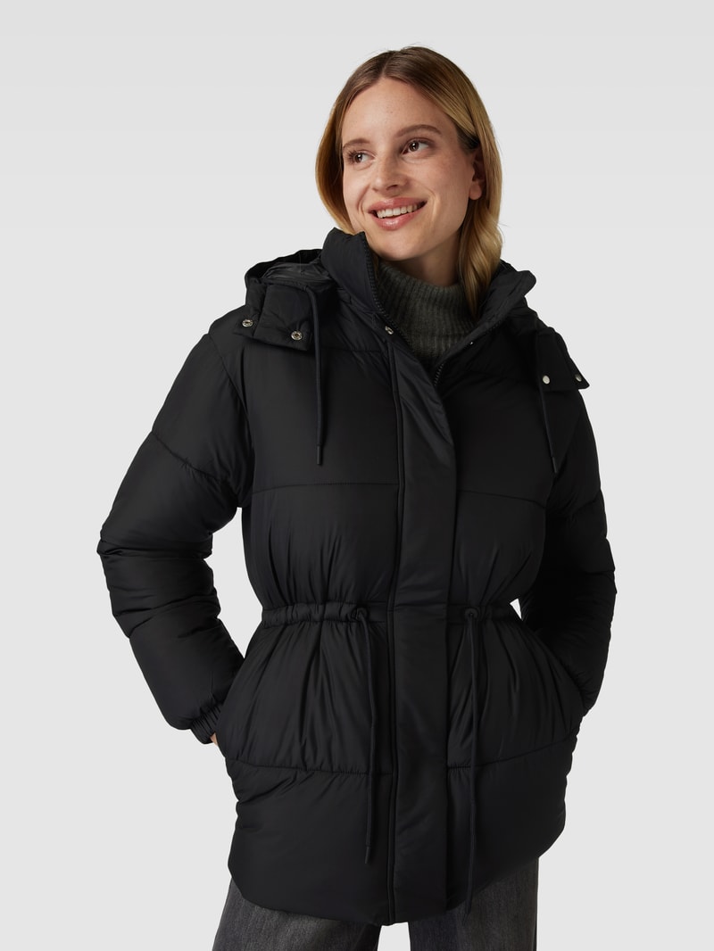 Steppjacke mit Kapuze in schwarz